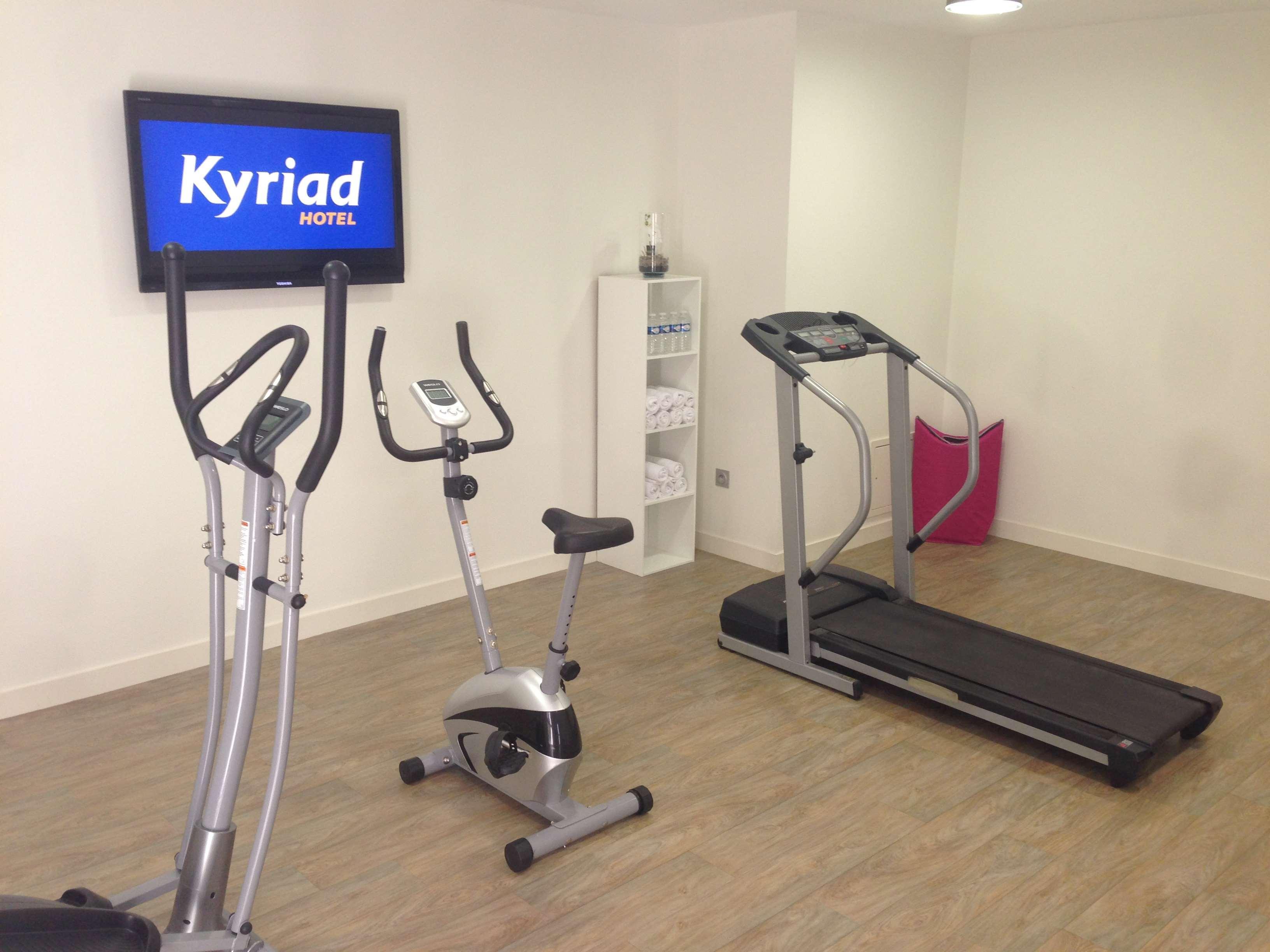 Kyriad Hotel Laval Laval  Esterno foto